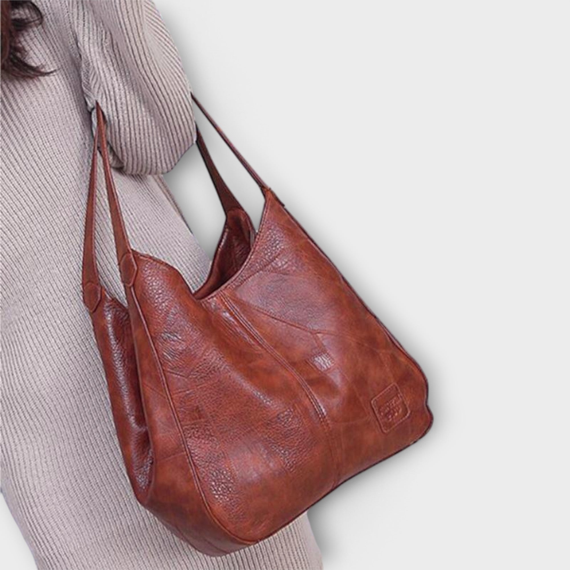 Freydis | Shoulder Bag with Timeless Design