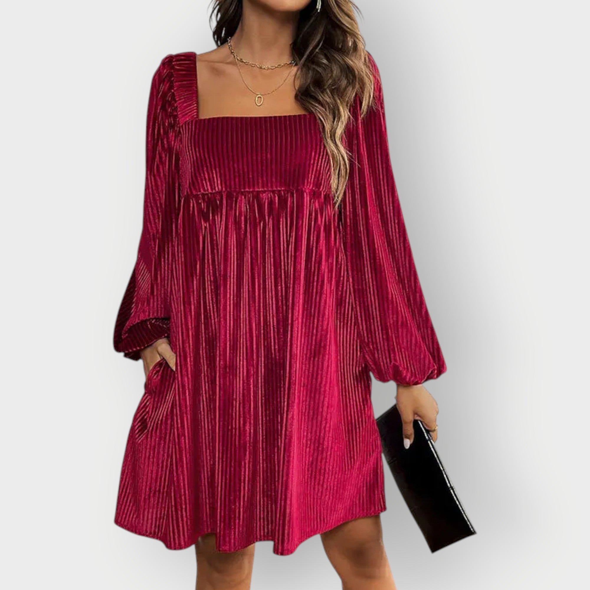Caroline | Velvet Chic Backless Dress
