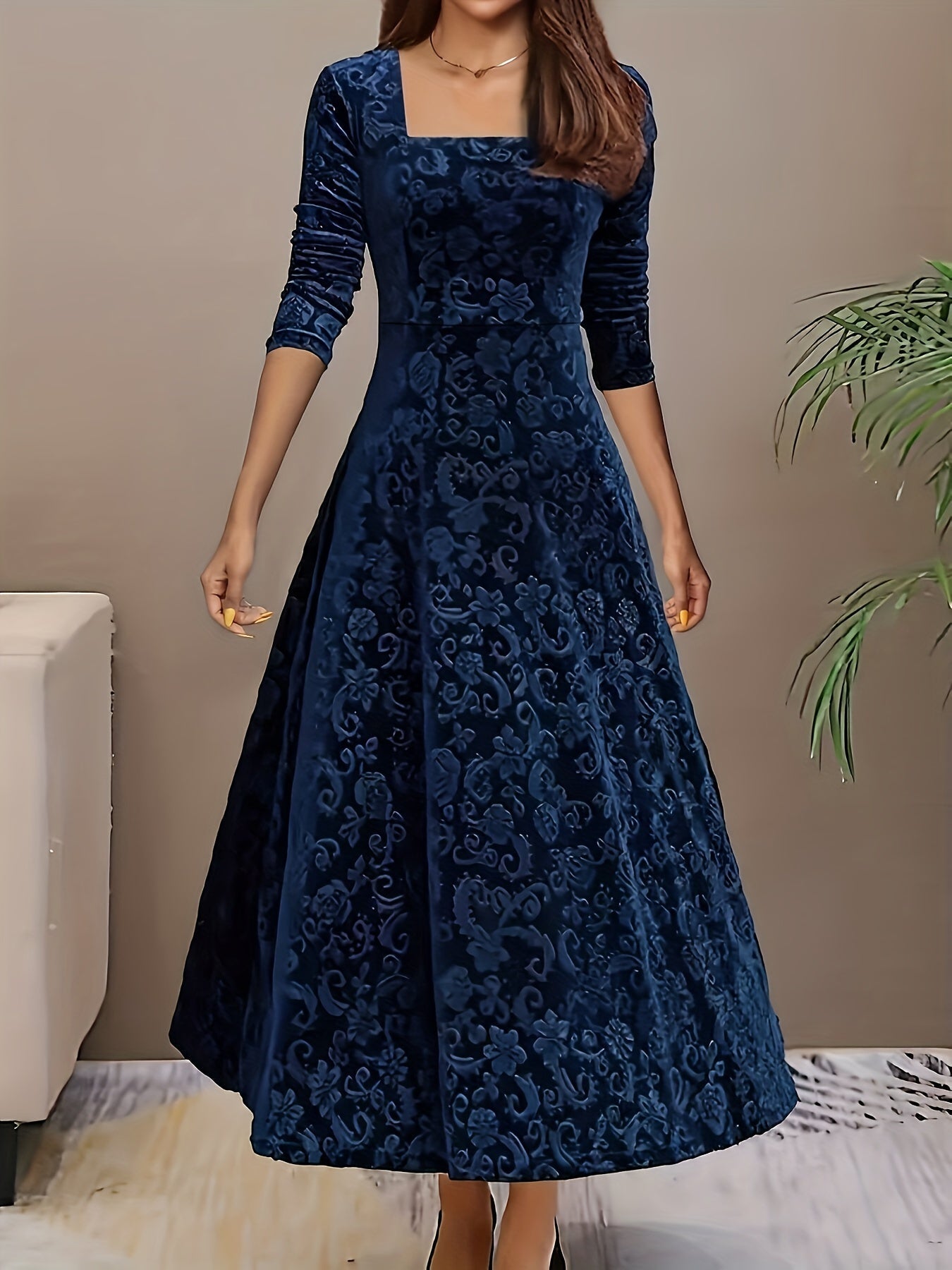 Bethany | Women's Floral Velvet Midi Dress