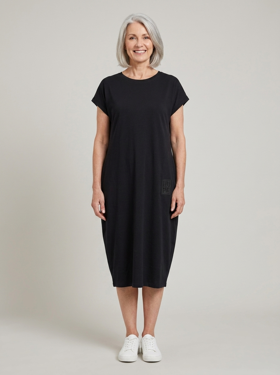 Thalyssiah | Relaxed Midi Dress