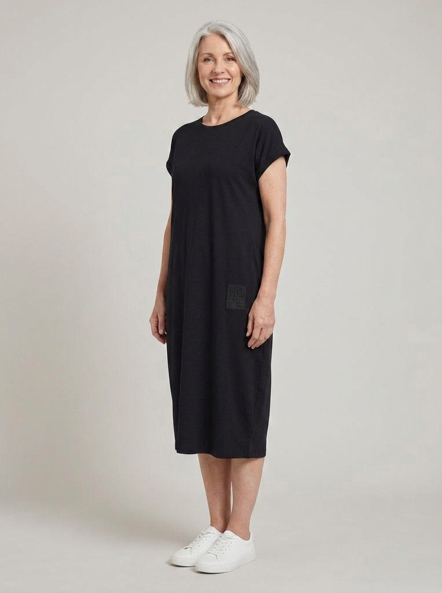 Thalyssiah | Relaxed Midi Dress