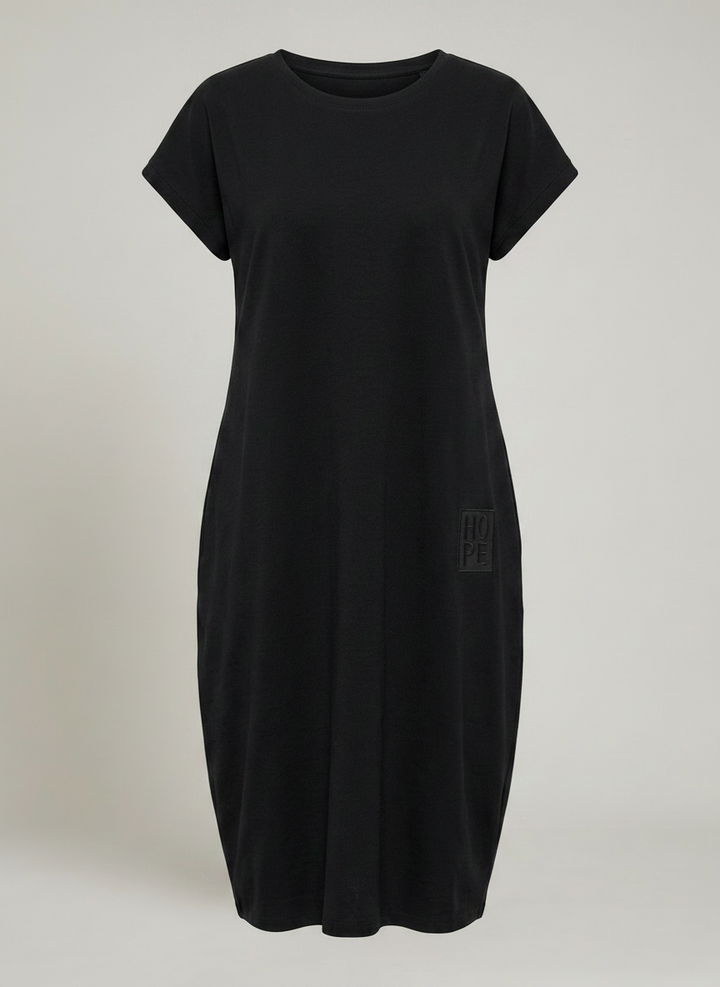 Thalyssiah | Relaxed Midi Dress