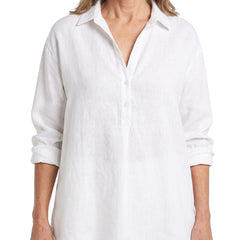 Woman wearing white linen long-sleeve button-placket shirt