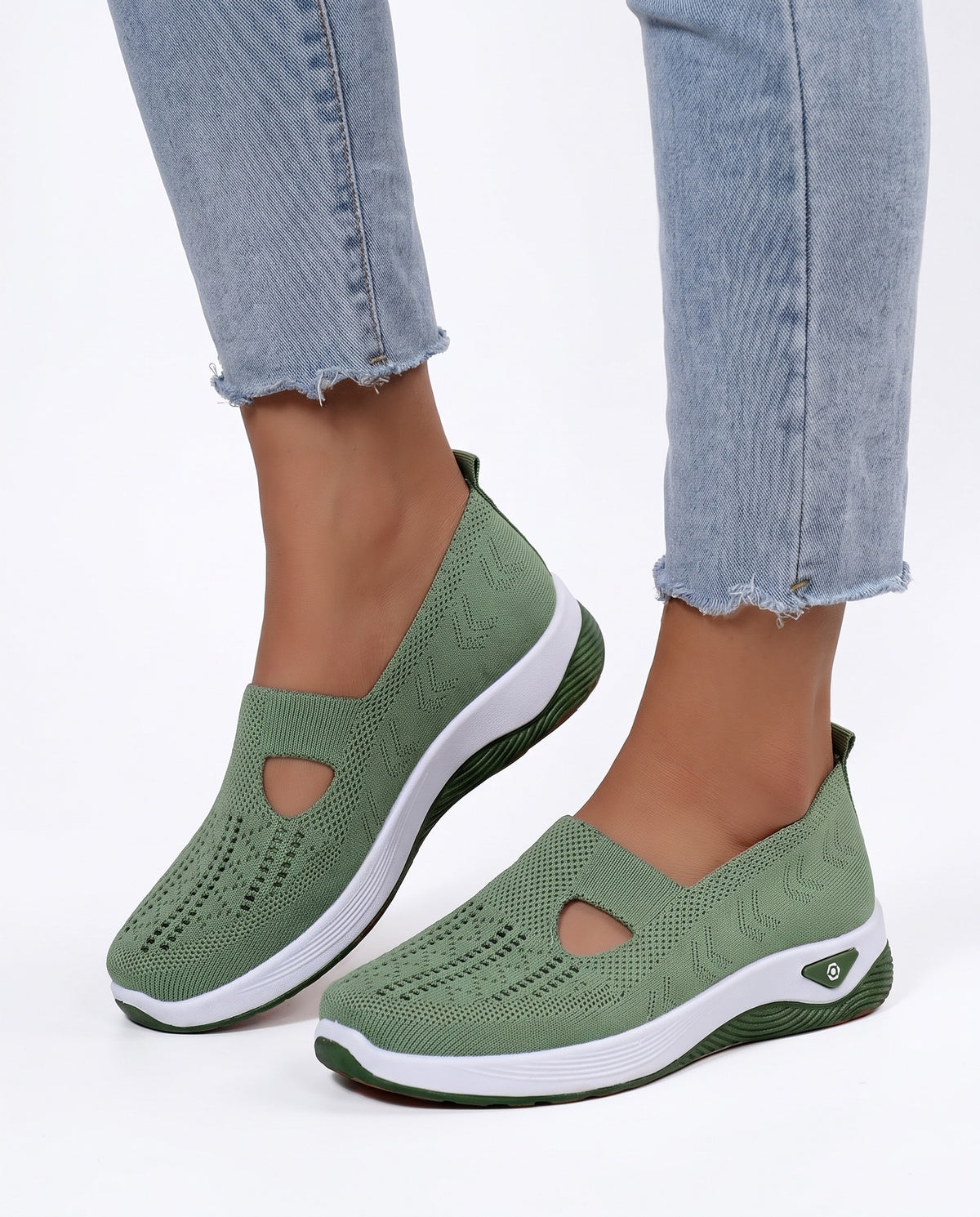Roberta | Women's Breathable Slip-On Walking Sneakers