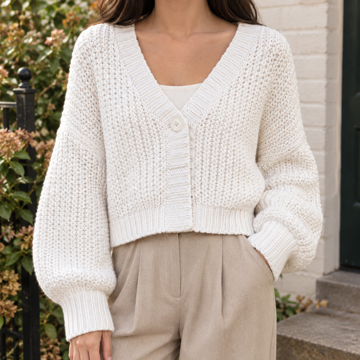 Hazel | Women's Chunky V-Neck Cardigan