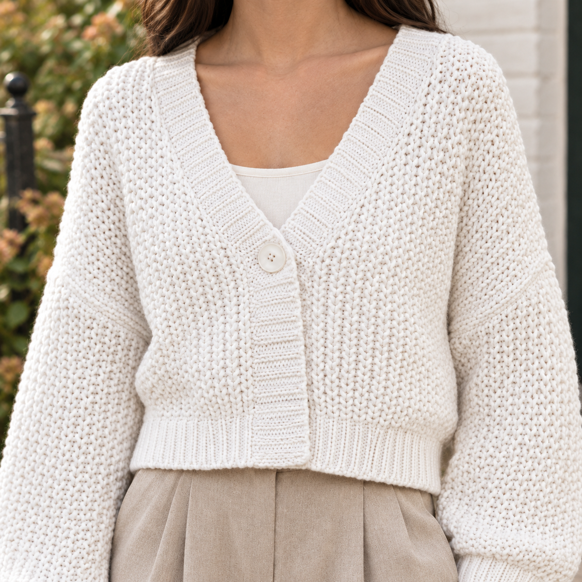 Hazel | Women's Chunky V-Neck Cardigan