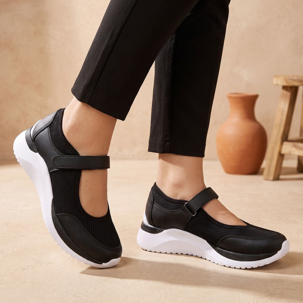 Juliet-Dorothea | Women's Mary Jane Mesh Sneakers