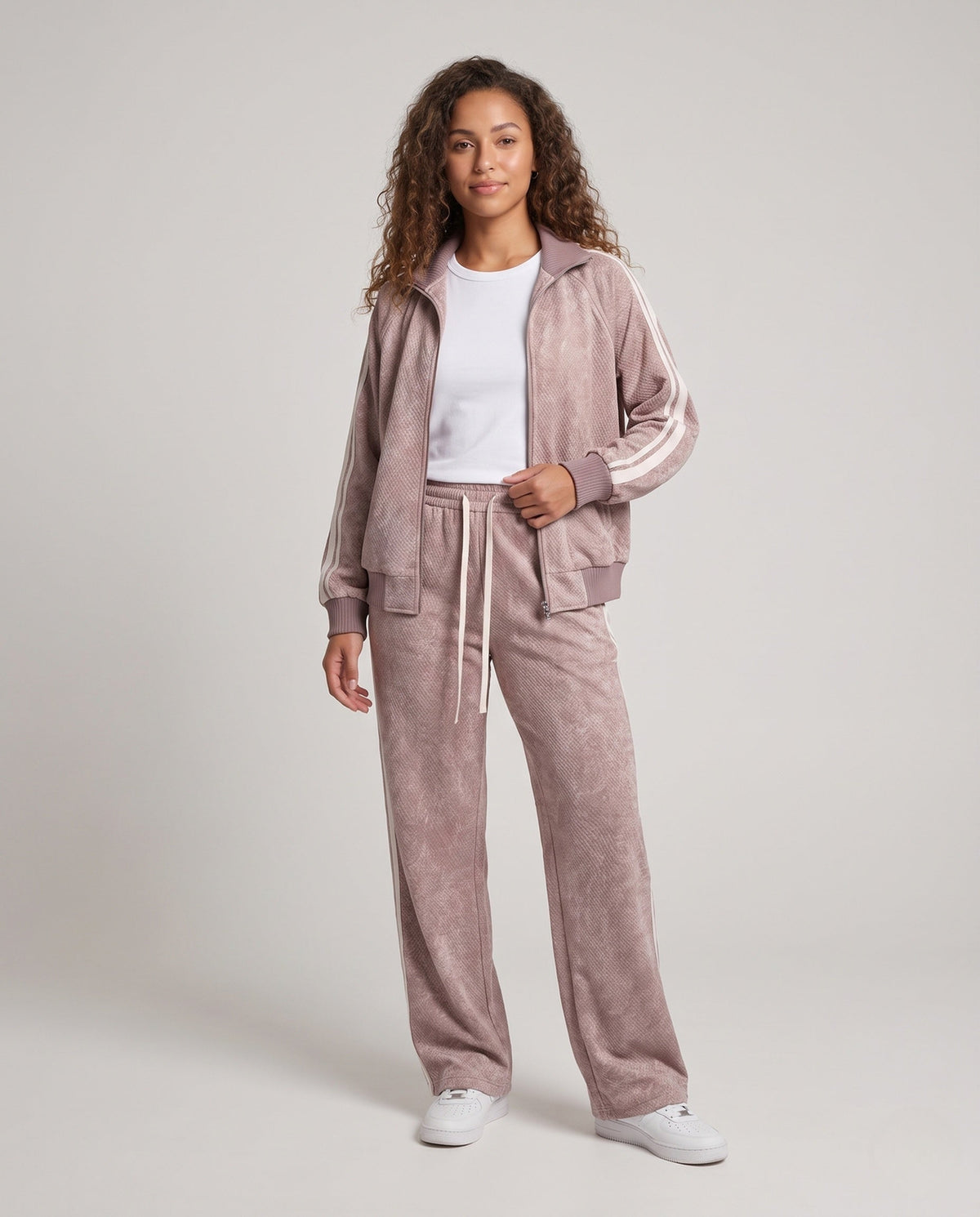 Astrid-Genevieve | Women's Oversized Velvet-Effect Bomber Jacket