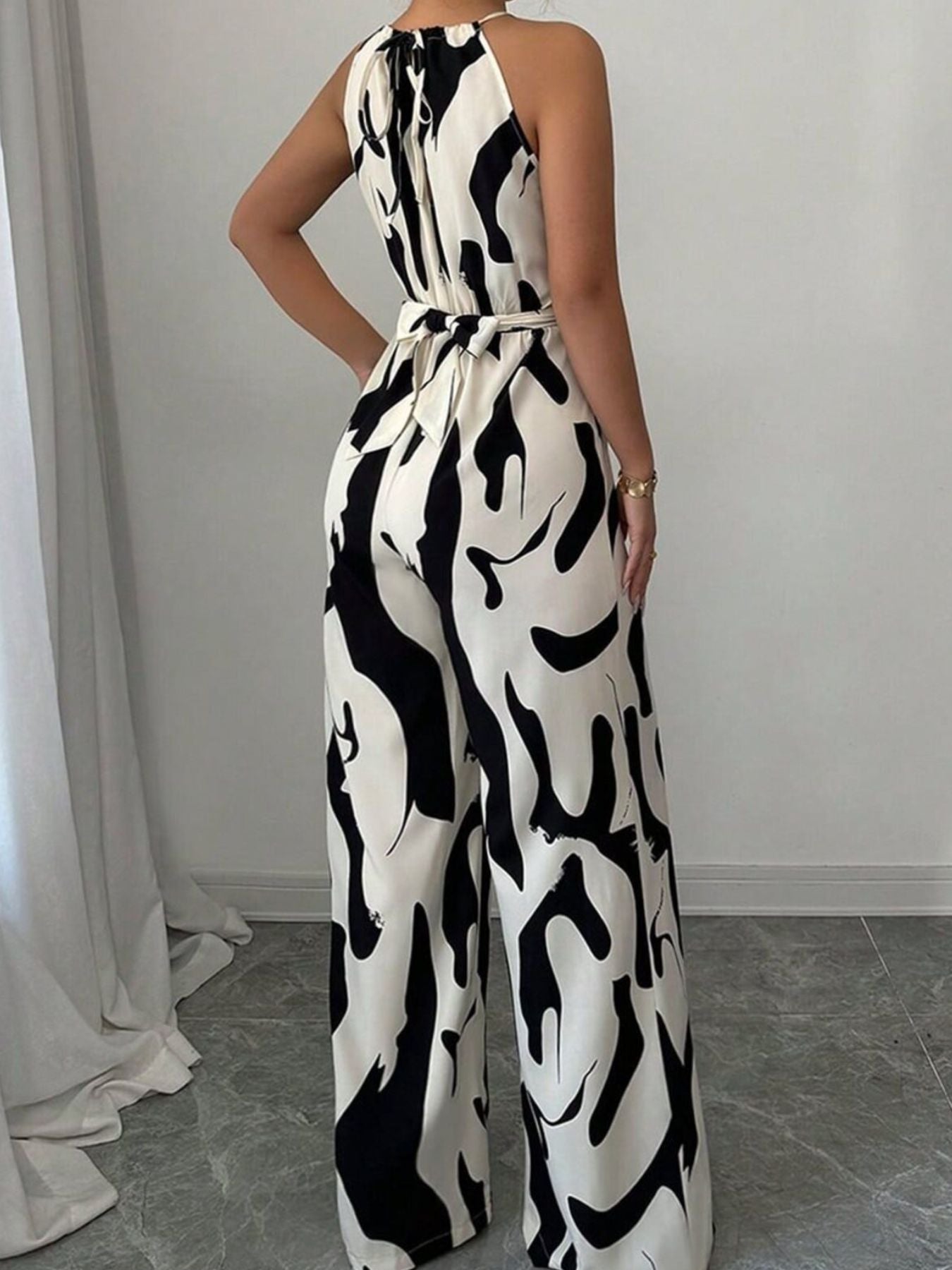 Zola | Women's Halter Neck Abstract Print Wide Leg Jumpsuit